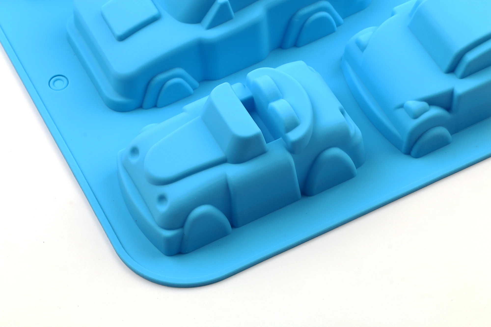 Silicone Sope Mold 8 Cavity Car Shape Cake DIY for Homemade Cake Soap Chocolate Silicone Muffin Large size hot sale
Silicone Sope Mold 8 Cavity Car Shape Cake DIY for Homemade Cake Soap Chocolate Silicone Muffin Large size hot sale