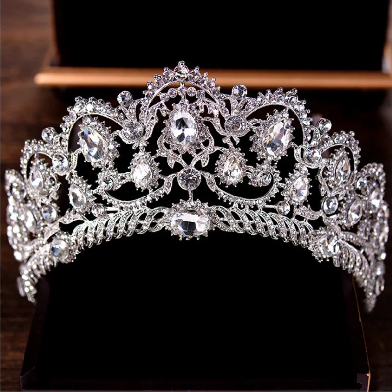 Vintage Princess Crystal Bridal Wedding Tiara Crowns Headband Hair Accessories Gold Silver Color
Vintage Princess Crystal Bridal Wedding Tiara Crowns Headband Hair Accessories Gold Silver Color