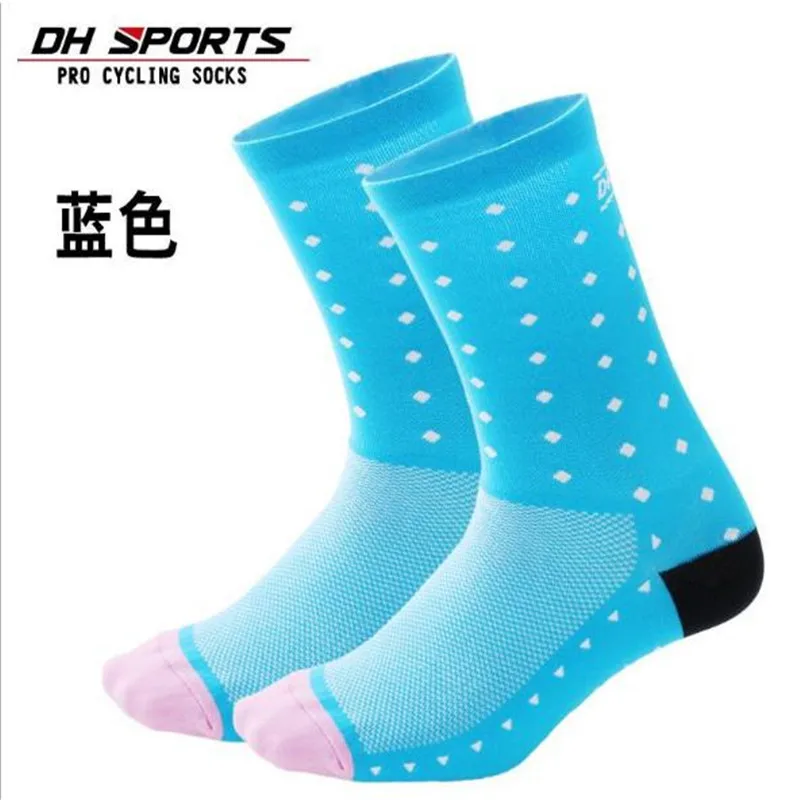 Cycling Socks (3 Pairs/lot) DH SPORTS/DH04 Nylon Men Sports Socks Basketball Outdoor Hiking Socks
Cycling Socks (3 Pairs/lot) DH SPORTS/DH04 Nylon Men Sports Socks Basketball Outdoor Hiking Socks