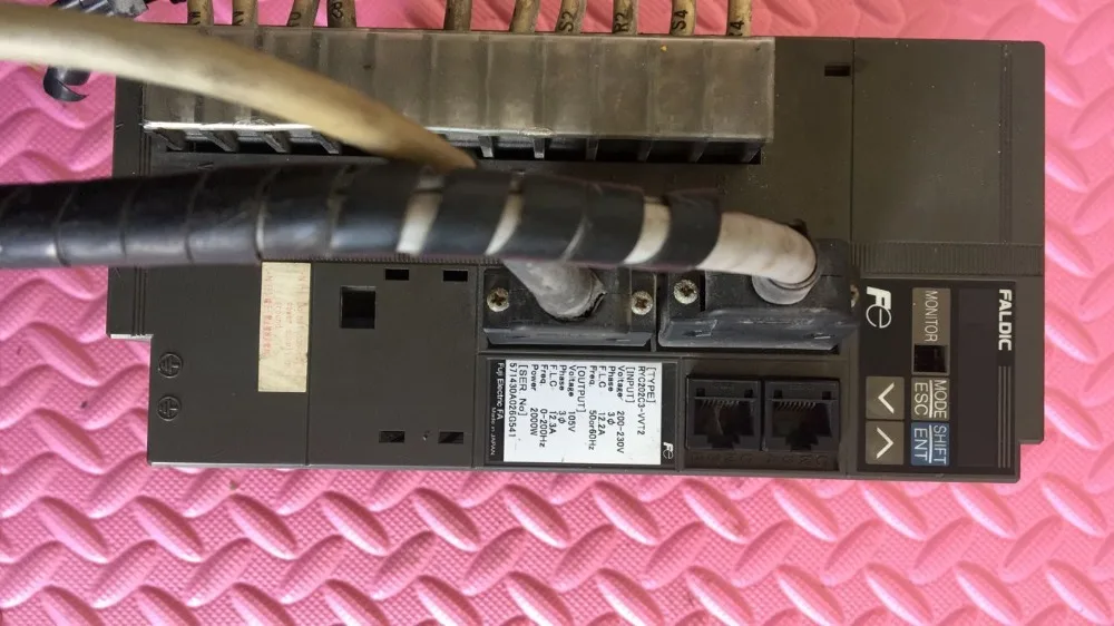 Servo drive RYC202C3-VVT2 , Used one , 90% appearance new , 3 months warranty , fastly shipping
Servo drive RYC202C3-VVT2 , Used one , 90% appearance new , 3 months warranty , fastly shipping
