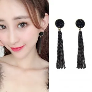 

Europe And The United States Retro Long Paragraph Exaggerated Chain Black crystal Earrings New Net Red Fringed Ladies Earrings