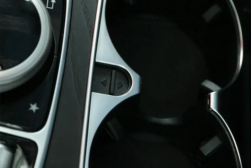 1 Pcs Vehicle Styling Car Water Cup Holder Cover Trim for Mercedes Benz C E GLC Class Car Accessories
1 Pcs Vehicle Styling Car Water Cup Holder Cover Trim for Mercedes Benz C E GLC Class Car Accessories