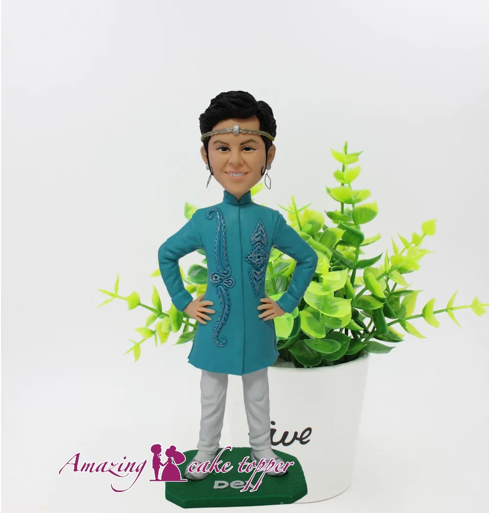 2019 AMAZING CAKE TOPPER Ancient style, simple retro, noble Toys Custom Polymer Clay Figure From Pictures
2019 AMAZING CAKE TOPPER Ancient style, simple retro, noble Toys Custom Polymer Clay Figure From Pictures