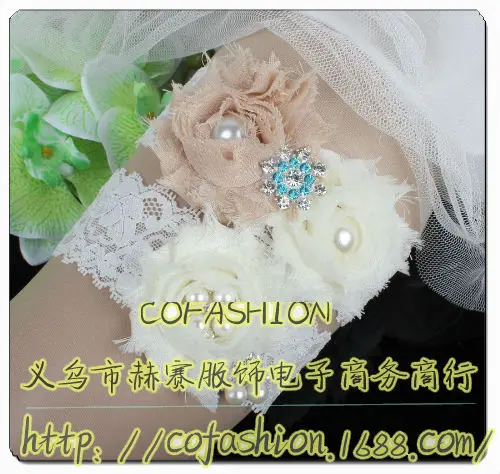 Hot Selling Shabby Flower Bridal Garter Sets for Wedding Accessories Handmade With Rhinestones Carbons
Hot Selling Shabby Flower Bridal Garter Sets for Wedding Accessories Handmade With Rhinestones Carbons