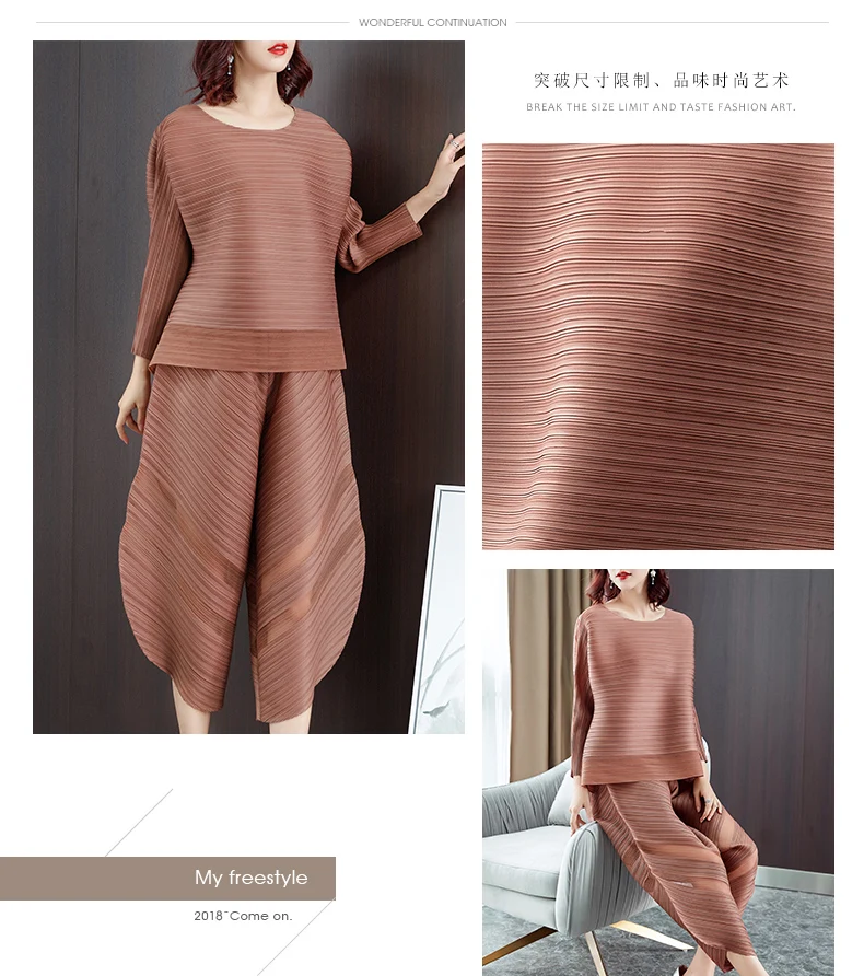 Miyake Fashion fold ba Mesh batwing sleeve t-shirt + Leg Pants Pleated Set Thin Nine Pants Two Piece Set IN STOCK
Miyake Fashion fold ba Mesh batwing sleeve t-shirt + Leg Pants Pleated Set Thin Nine Pants Two Piece Set IN STOCK
