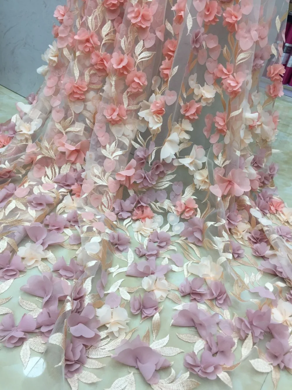Latest African Cord Lace French Tulle Lace Fabric High Quality 2018 3D Flower Embroidery Mesh Fabric For Wedding Dress ML6321
Latest African Cord Lace French Tulle Lace Fabric High Quality 2018 3D Flower Embroidery Mesh Fabric For Wedding Dress ML6321