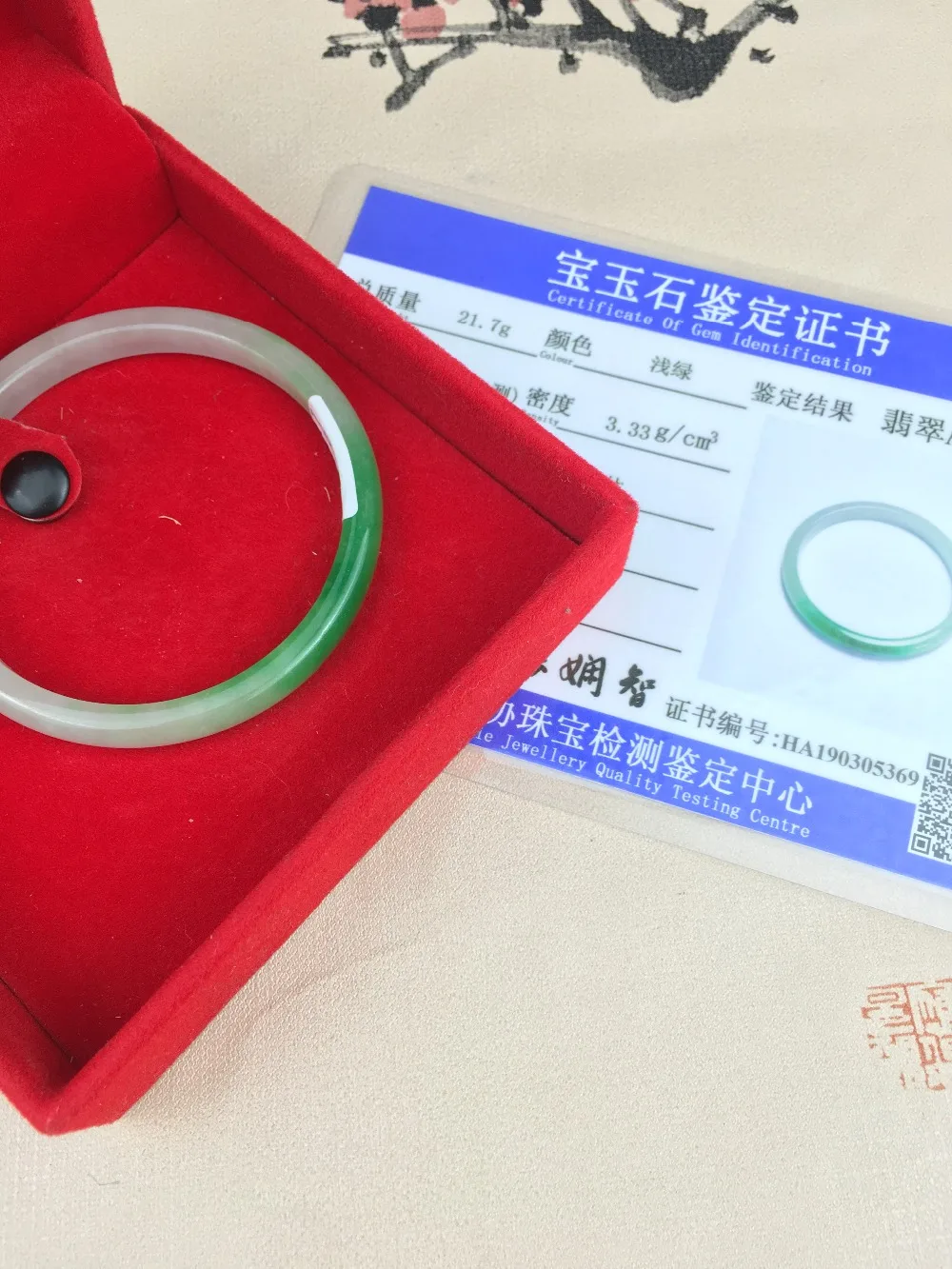Zheru Jewelry Pure Natural Jadeite Bracelet Natural Elegant Ice Bottom Light Green Two-color 54-62mm Female Gift Class A Certifi
Zheru Jewelry Pure Natural Jadeite Bracelet Natural Elegant Ice Bottom Light Green Two-color 54-62mm Female Gift Class A Certifi