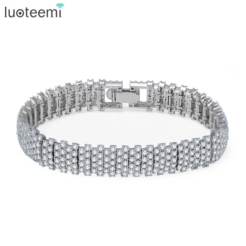 LUOTEEMI Europe Fashion Luxury Pure Brilliant Cut Zircon Prong Setting GeometricTennis Bangle Bracelets For Women Wedding Party
LUOTEEMI Europe Fashion Luxury Pure Brilliant Cut Zircon Prong Setting GeometricTennis Bangle Bracelets For Women Wedding Party