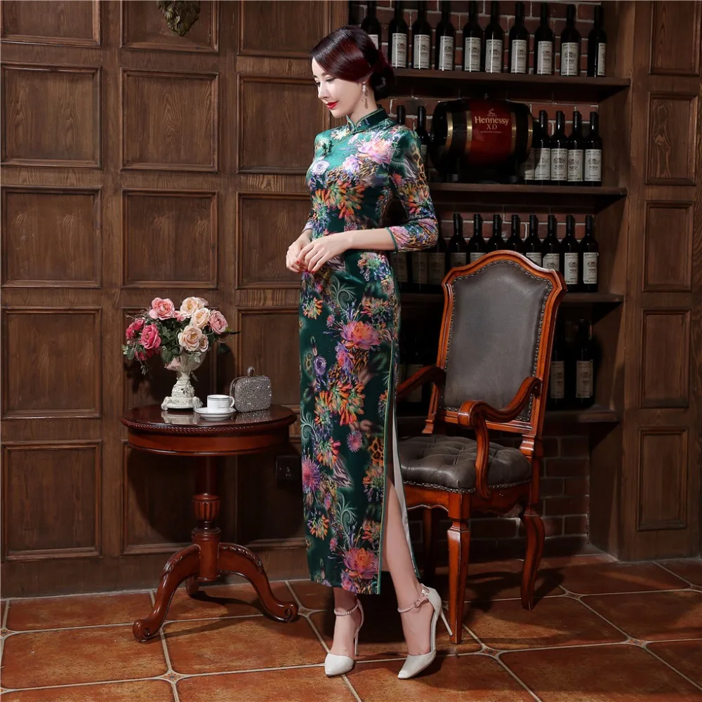 Shanghai Story chinese traditional dress oriental styled dresses Faux Velvet 3/4 Sleeve Qipao Long Chinese Cheongsam
Shanghai Story chinese traditional dress oriental styled dresses Faux Velvet 3/4 Sleeve Qipao Long Chinese Cheongsam