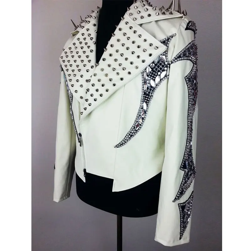 Punk style rivets Men Shawl Lapel Blazer white crystals Suit Jacket DJ Club Stage Singer Clothes Custom sizes and other colors
Punk style rivets Men Shawl Lapel Blazer white crystals Suit Jacket DJ Club Stage Singer Clothes Custom sizes and other colors