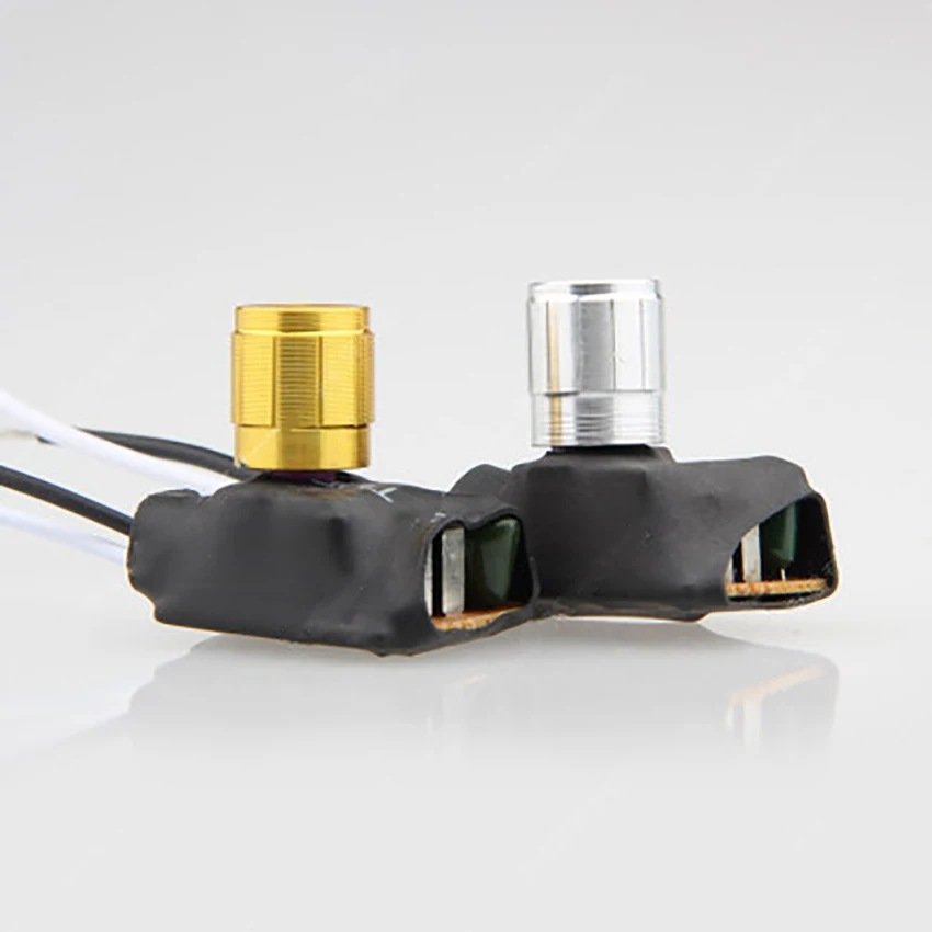 1A 60W Dimmer Switch for Table Lamp, Wall Lamp, Incandescent Lamp Dimming Switch Knob Dimmable Lighting Accessory Gold / Silver
1A 60W Dimmer Switch for Table Lamp, Wall Lamp, Incandescent Lamp Dimming Switch Knob Dimmable Lighting Accessory Gold / Silver