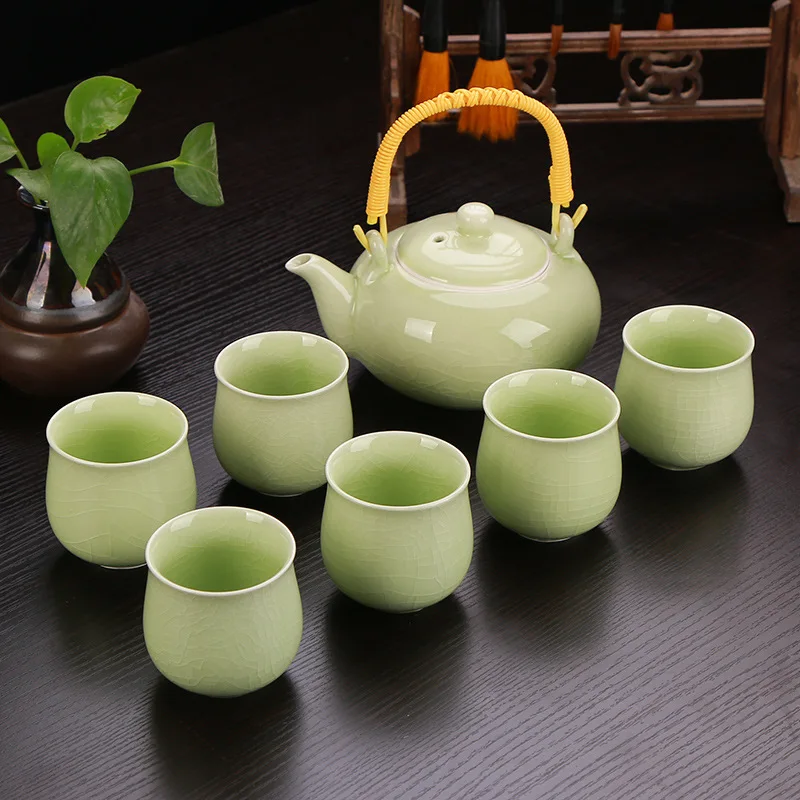 Brother kiln tea with 7 pcs mention beam Kung Fu tea with celadon tea set wedding gift special wholesale
Brother kiln tea with 7 pcs mention beam Kung Fu tea with celadon tea set wedding gift special wholesale