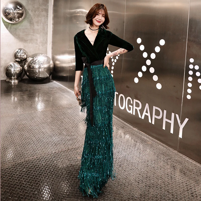 2021 New Green Velvet Evening Dresses Long Mermaid V-Neck Formal Dress Sequined Abendkleider Women robe de soiree longue LYFY129
2021 New Green Velvet Evening Dresses Long Mermaid V-Neck Formal Dress Sequined Abendkleider Women robe de soiree longue LYFY129
