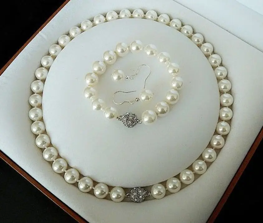 Hot selling free shipping***** Charming 8mm White South Sea Shell Pearl Necklace bracelet Earring Set
Hot selling free shipping***** Charming 8mm White South Sea Shell Pearl Necklace bracelet Earring Set