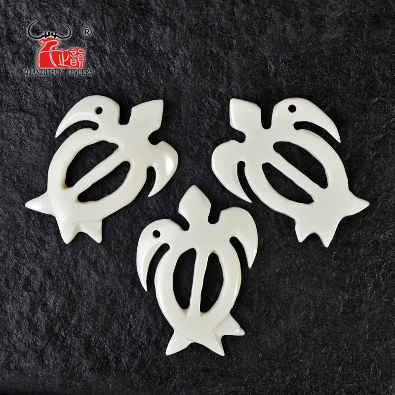 3PCS Handmade Carved Yak Bone TURTLE Pendant New Zealand Maori Style Bone white Beads DIY Jewelry Accessory 41mmX30mm
3PCS Handmade Carved Yak Bone TURTLE Pendant New Zealand Maori Style Bone white Beads DIY Jewelry Accessory 41mmX30mm