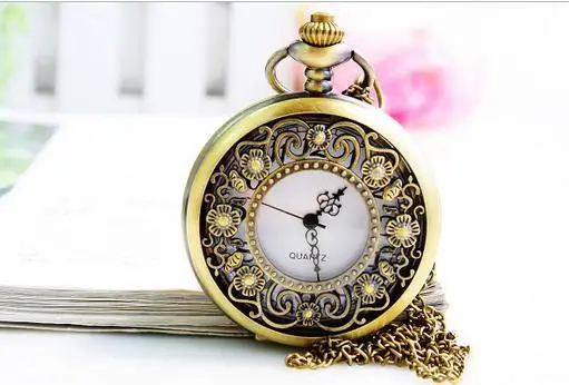New style fashion Antique flower Hollow out Quartz Pocket watch necklace pendant
New style fashion Antique flower Hollow out Quartz Pocket watch necklace pendant