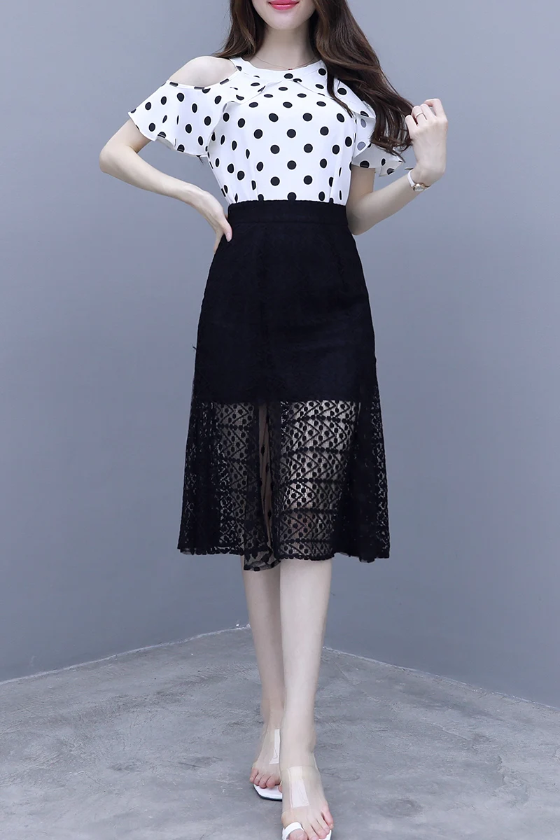 Dot print top blouse & lace black skirt Korean fasion suit 2019 summer women outfit vestidos clothes vogue 2 pcs set
Dot print top blouse & lace black skirt Korean fasion suit 2019 summer women outfit vestidos clothes vogue 2 pcs set