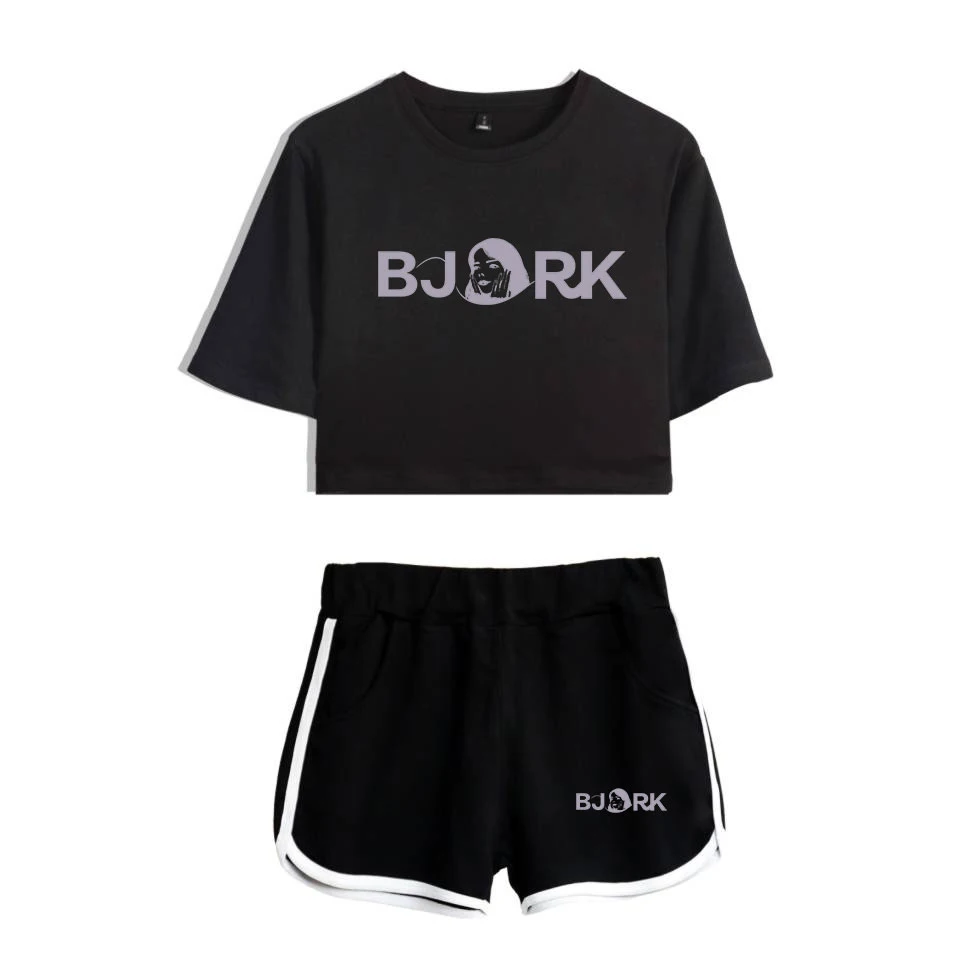 Лидер продаж, модная летняя хлопковая Футболка bjorkиз двух частей с принтом и открытым пупком, черная футболка + черные шорты, женский костюм, женская одежда
Лидер продаж, модная летняя хлопковая Футболка bjorkиз двух частей с принтом и открытым пупком, черная футболка + черные шорты, женский костюм, женская одежда