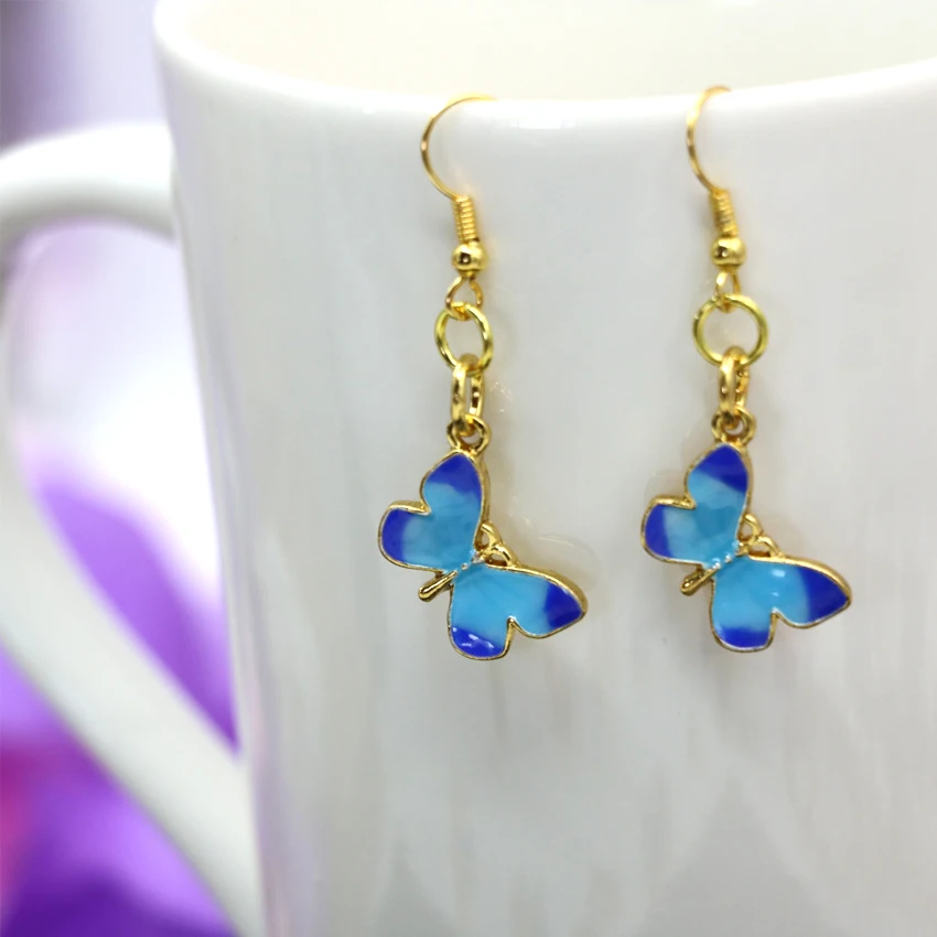 Fashion butterfly shape dangle earrings for women gold-color cloisonne enamel 11*16mm eardrop charms party gifts jewelry B3017
Fashion butterfly shape dangle earrings for women gold-color cloisonne enamel 11*16mm eardrop charms party gifts jewelry B3017