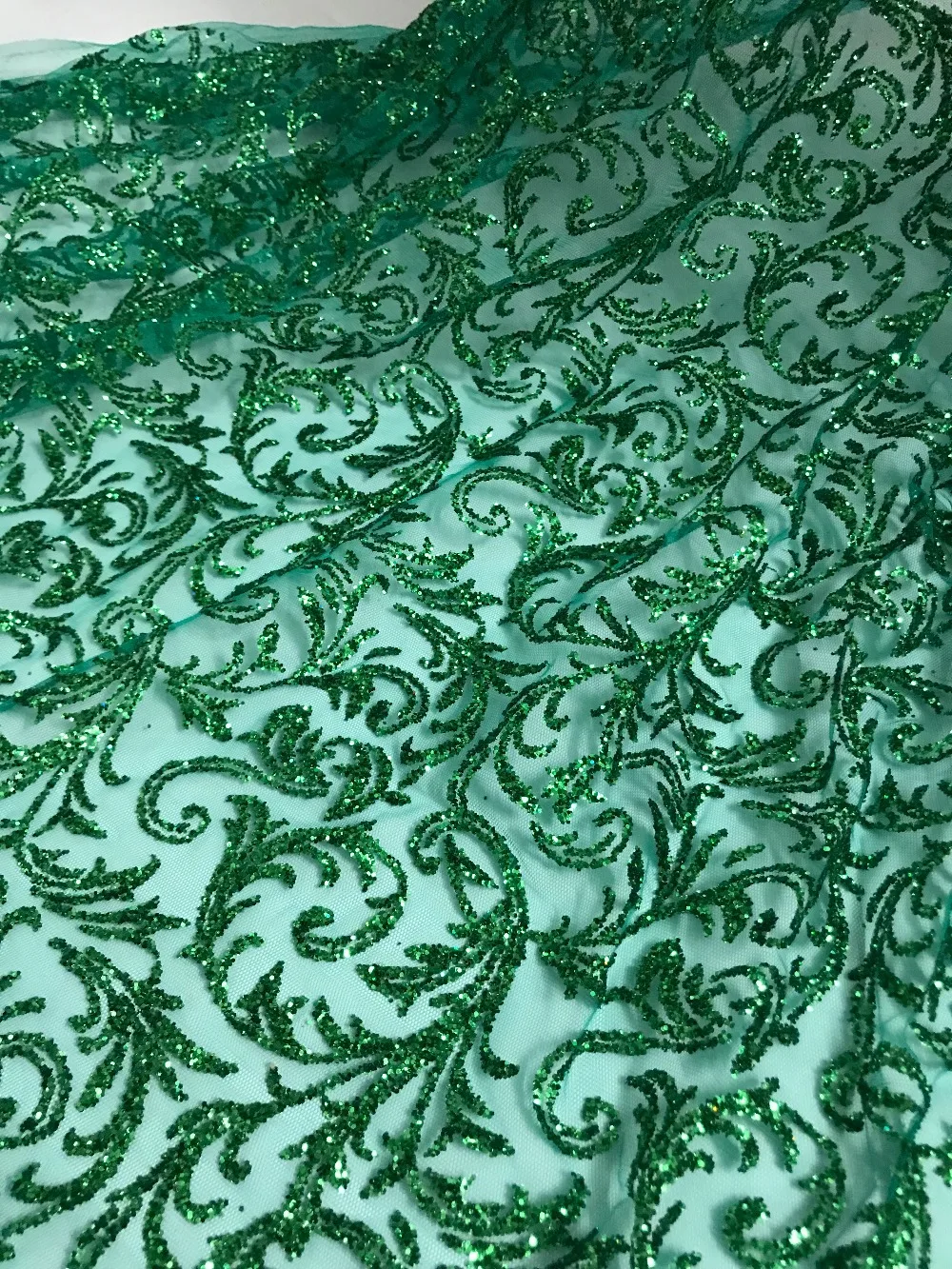 5yard/lot african glitter lace fabric ZH-91019 embroidered tulle lace with glued glitter for party dress
5yard/lot african glitter lace fabric ZH-91019 embroidered tulle lace with glued glitter for party dress