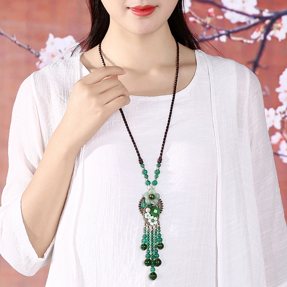 Ethnic Colored Glass Flower Shell Petal Green Stone Bead Hand-Woven Rope Elegance Female Accessories Pendant Necklace CL-17146
Ethnic Colored Glass Flower Shell Petal Green Stone Bead Hand-Woven Rope Elegance Female Accessories Pendant Necklace CL-17146