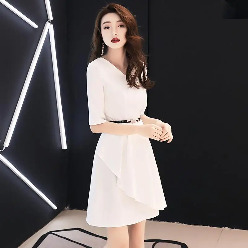 Fashion v-neck dresses women dresses party dresses ins dinner clothing dignity and elegant Presenter dresses with belt
Fashion v-neck dresses women dresses party dresses ins dinner clothing dignity and elegant Presenter dresses with belt