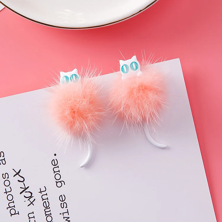 2021New Lovely Sweet Cute Cartoon Cat Pompon Drop Earrings Elegant Earrings Fashion Jewelry Party Wedding Jewelry Gift Brincos
2021New Lovely Sweet Cute Cartoon Cat Pompon Drop Earrings Elegant Earrings Fashion Jewelry Party Wedding Jewelry Gift Brincos