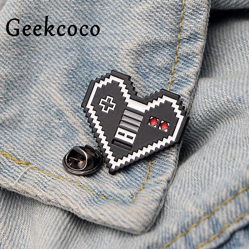 Heart-shaped game Simple Style Zinc alloy tie pin para shirt bag clothes backpack shoes brooches badges medals decorations J0398
Heart-shaped game Simple Style Zinc alloy tie pin para shirt bag clothes backpack shoes brooches badges medals decorations J0398