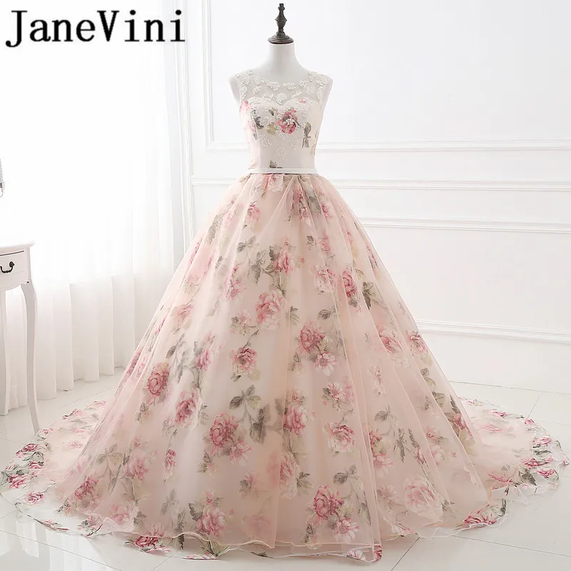 JaneVini Long Bridesmaids Dresses with Lace Appliques Sequins Organza Floral Print Girls Elegant Dress Sweep Train Wedding Gowns
JaneVini Long Bridesmaids Dresses with Lace Appliques Sequins Organza Floral Print Girls Elegant Dress Sweep Train Wedding Gowns