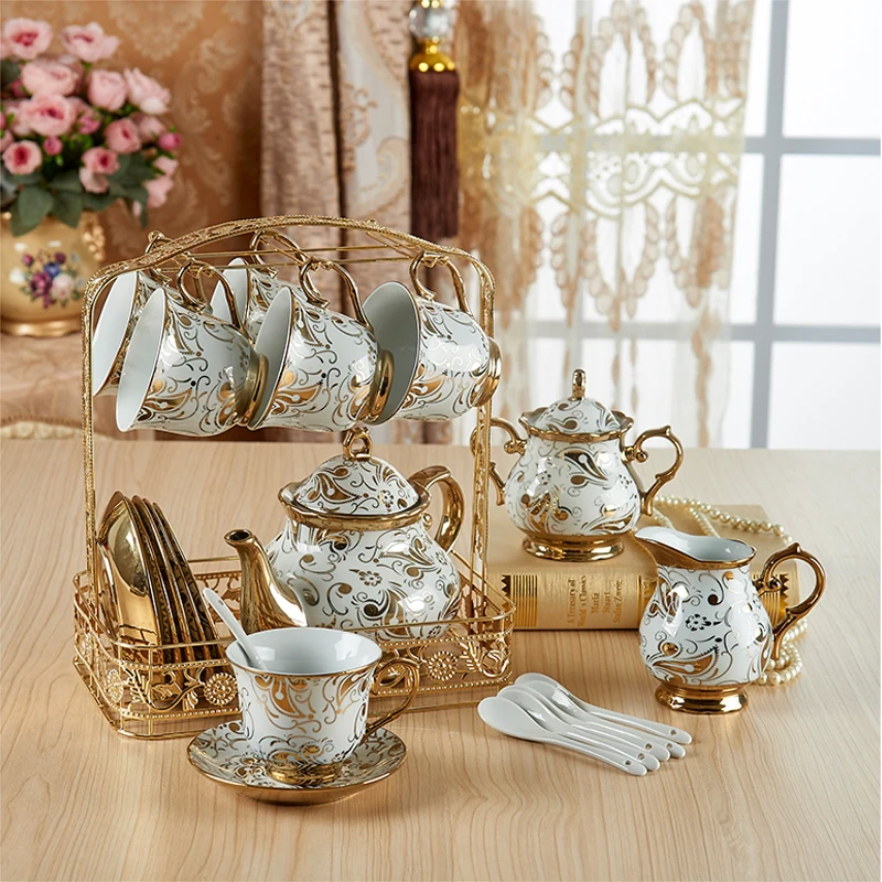 Ceramic Cups And Saucers Bone China Ivory Coffee Cup Set British Afternoon Black Tea cup Set Porcelain Teacup With Spoon
Ceramic Cups And Saucers Bone China Ivory Coffee Cup Set British Afternoon Black Tea cup Set Porcelain Teacup With Spoon