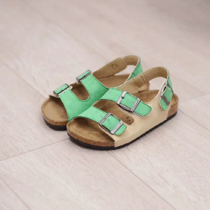 Kids sandals Classical New Summer children shoes Cork child sandals male Soft leather Boys Girls beach sandals size 22~37
Kids sandals Classical New Summer children shoes Cork child sandals male Soft leather Boys Girls beach sandals size 22~37
