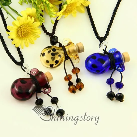 empty small vial necklace pendants aromatherapy pendants necklace vintage perfume bottle pendant necklace Venetian murano glass
empty small vial necklace pendants aromatherapy pendants necklace vintage perfume bottle pendant necklace Venetian murano glass