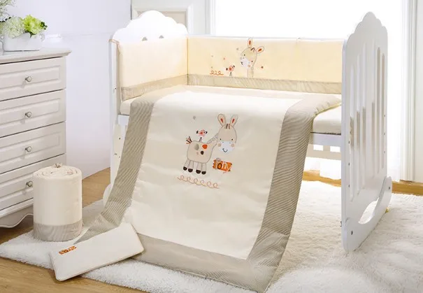 Promotion! 7PCS embroidery Cot Baby bedding set 100% cotton bumper set winter bedclothes,include(2bumper+duvet+sheet+pillow)
Promotion! 7PCS embroidery Cot Baby bedding set 100% cotton bumper set winter bedclothes,include(2bumper+duvet+sheet+pillow)