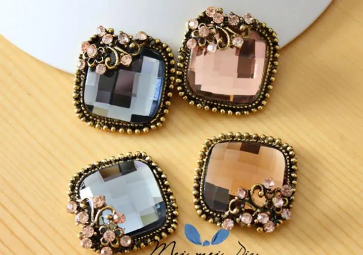 Free Shipping!100pcs/lot 3 colors available metal glass rhinestone button wedding embellishment garment DIY accessory wholesale
Free Shipping!100pcs/lot 3 colors available metal glass rhinestone button wedding embellishment garment DIY accessory wholesale