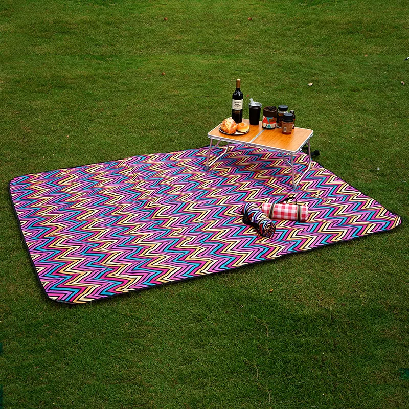 140x200cm Outdoor Windproof Picnic Place Mat Checked Camping Cloth Mini Barbecue Table Cover Beach mat
140x200cm Outdoor Windproof Picnic Place Mat Checked Camping Cloth Mini Barbecue Table Cover Beach mat