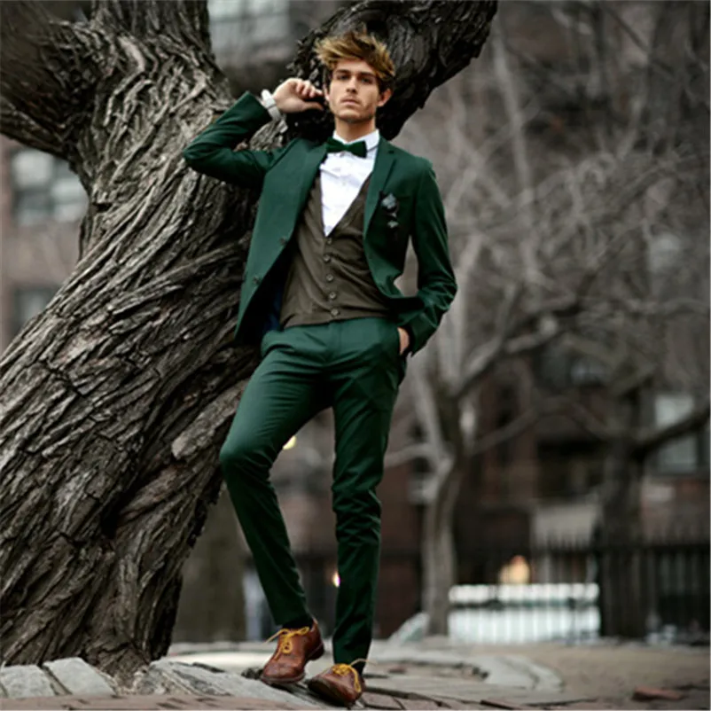 Fashion Green Mens Prom Party Suits Slim Fit Men Wedding Custom Made Cheap Three Pieces Groomsmen Tuxedos (jacket+pants+vest)
Fashion Green Mens Prom Party Suits Slim Fit Men Wedding Custom Made Cheap Three Pieces Groomsmen Tuxedos (jacket+pants+vest)