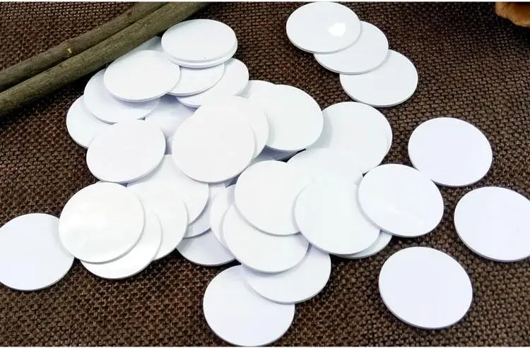 Прямая продажа с фабрики 100 шт./лот 125 кГц tk4100 RFID смарт IC-метки водонепроницаемые 25 мм x 1 мм ПВХ монетные карты для контроля доступа
Прямая продажа с фабрики 100 шт./лот 125 кГц tk4100 RFID смарт IC-метки водонепроницаемые 25 мм x 1 мм ПВХ монетные карты для контроля доступа