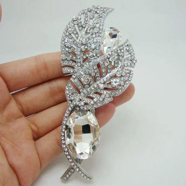 Bride Fashion Futaba Rhinestone Crystal Bride Bridesmaid Wedding Pendant Brooch Pin
Bride Fashion Futaba Rhinestone Crystal Bride Bridesmaid Wedding Pendant Brooch Pin