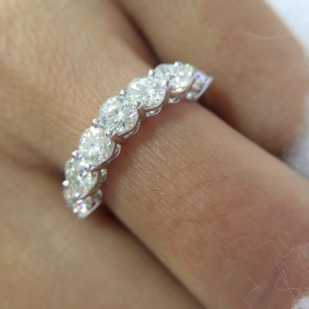 Однотонное 18K Au750 Белое золото 2.1ctw 4 мм DF круглое кольцо для помолвки и свадьбы