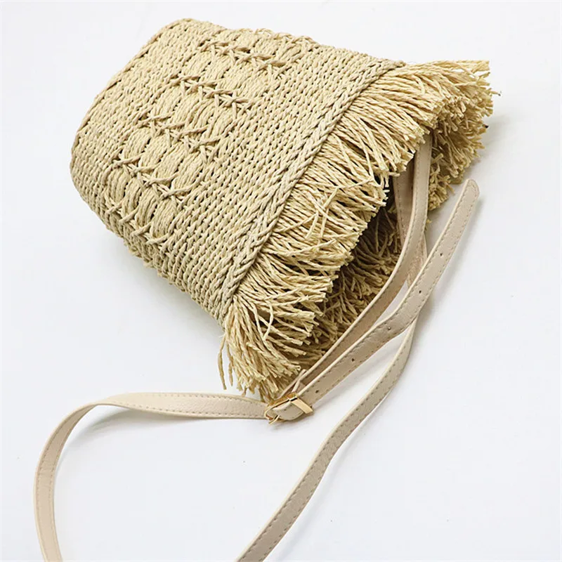 Summer New Beach Travel Rattan Bag Women Tassel Knitting Shoulder Bag Straw Wood Crossbody Bag For Women Bohemia Style Straw Bag
Summer New Beach Travel Rattan Bag Women Tassel Knitting Shoulder Bag Straw Wood Crossbody Bag For Women Bohemia Style Straw Bag