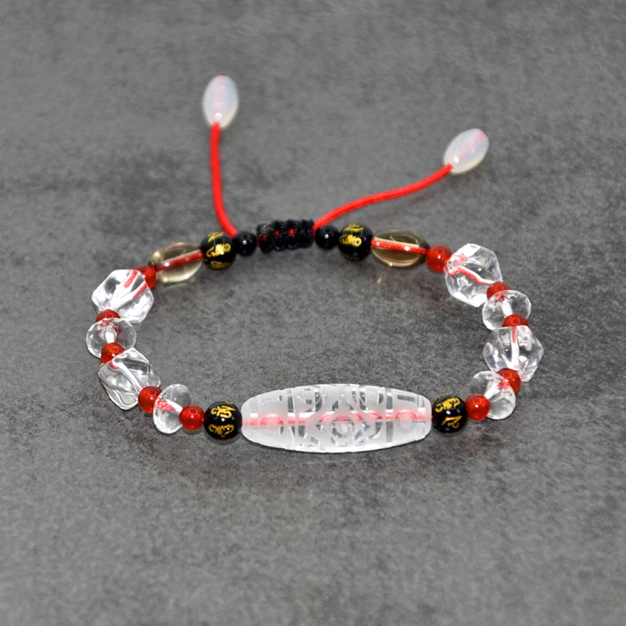 Tibetan natural white crystal 15 eyes engraving dZi female bracelet red black and white agate bead string woven bracelet
Tibetan natural white crystal 15 eyes engraving dZi female bracelet red black and white agate bead string woven bracelet