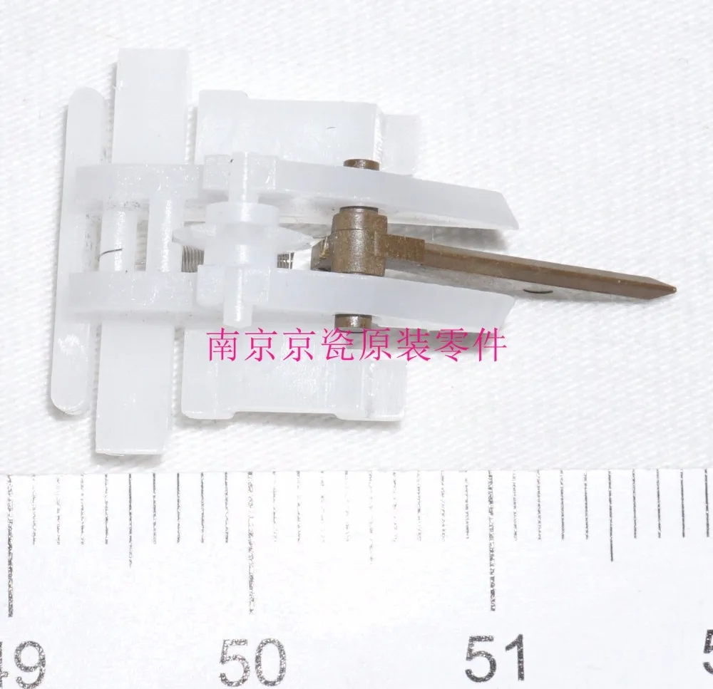 New Original Kyocera 302GR93190 CLAW SEPARATION ASSY for:KM-3050 4050 5050 TASKalfa 420i 520i
New Original Kyocera 302GR93190 CLAW SEPARATION ASSY for:KM-3050 4050 5050 TASKalfa 420i 520i