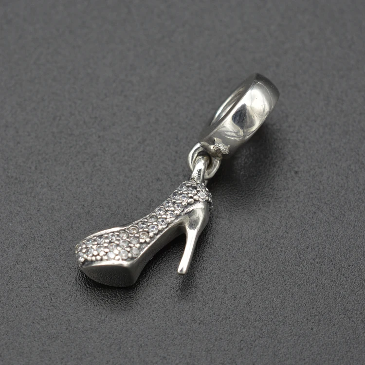 925 Sterling Silver Popular Jewelry Culture White Diamond-Encrusted High-Heeled Shoes Silver Pendant Jewelry For Mature Women
925 Sterling Silver Popular Jewelry Culture White Diamond-Encrusted High-Heeled Shoes Silver Pendant Jewelry For Mature Women