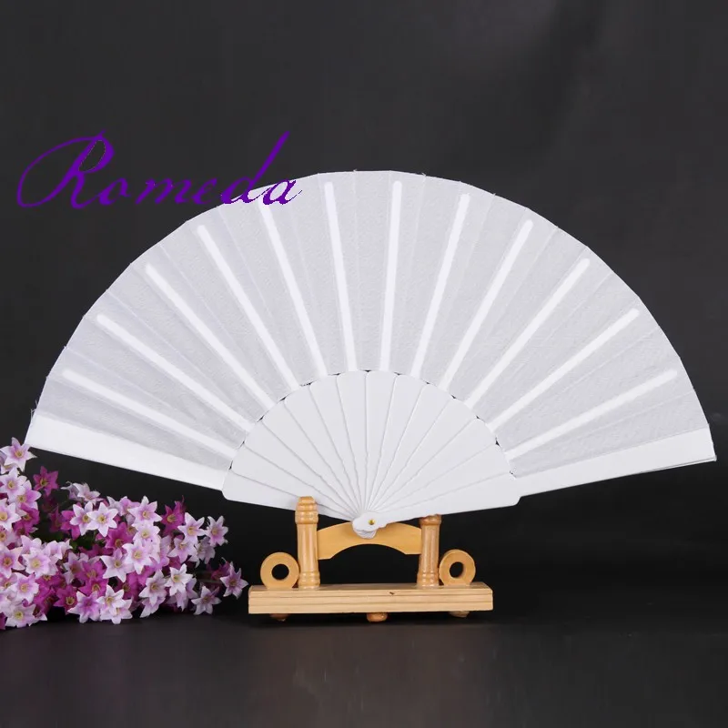 50pcs/lot Hand Folding Fan with Polyester Fabric and Plastic Ribs Fan Single Sides Cloth without Any Logo Fan
50pcs/lot Hand Folding Fan with Polyester Fabric and Plastic Ribs Fan Single Sides Cloth without Any Logo Fan