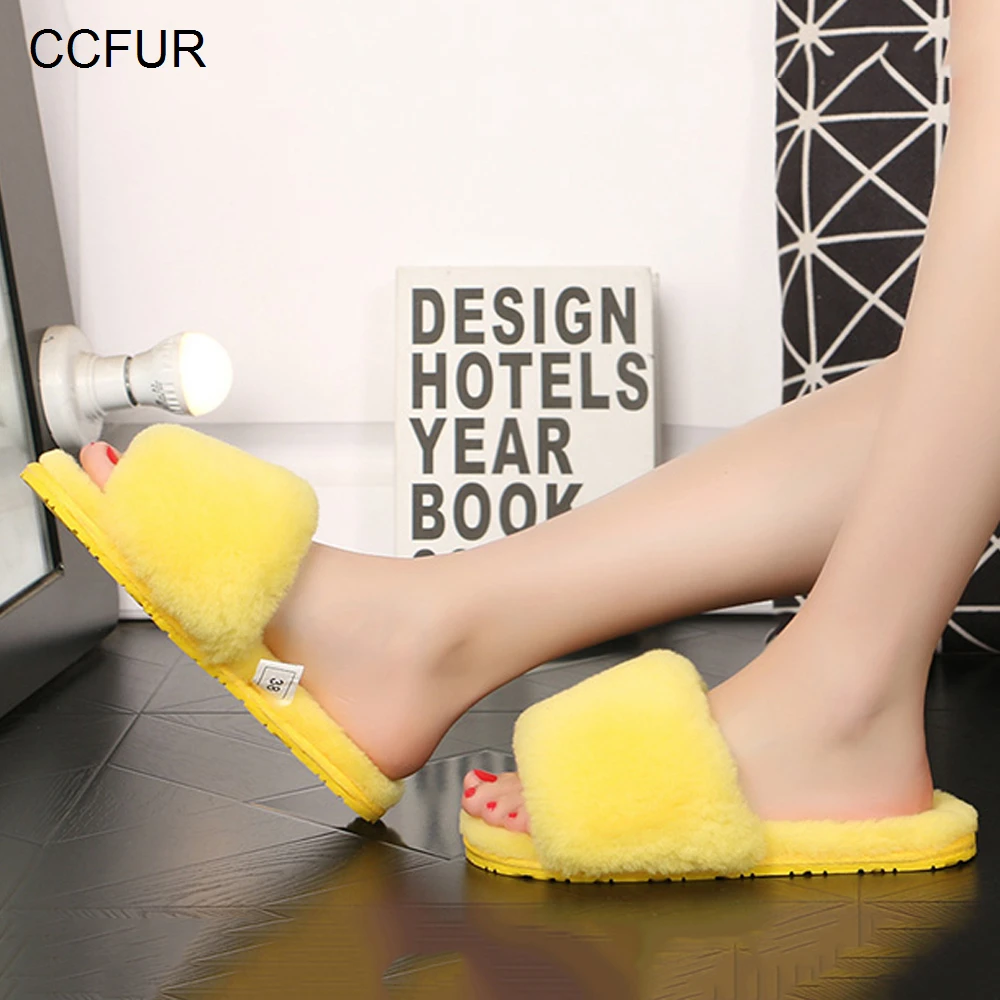 Women's Real Wool Fur Slippers Warm Slides Sheepskin Sliders Fur Slippers Home Indoor Winter Shoes S6038 
Women's Real Wool Fur Slippers Warm Slides Sheepskin Sliders Fur Slippers Home Indoor Winter Shoes S6038