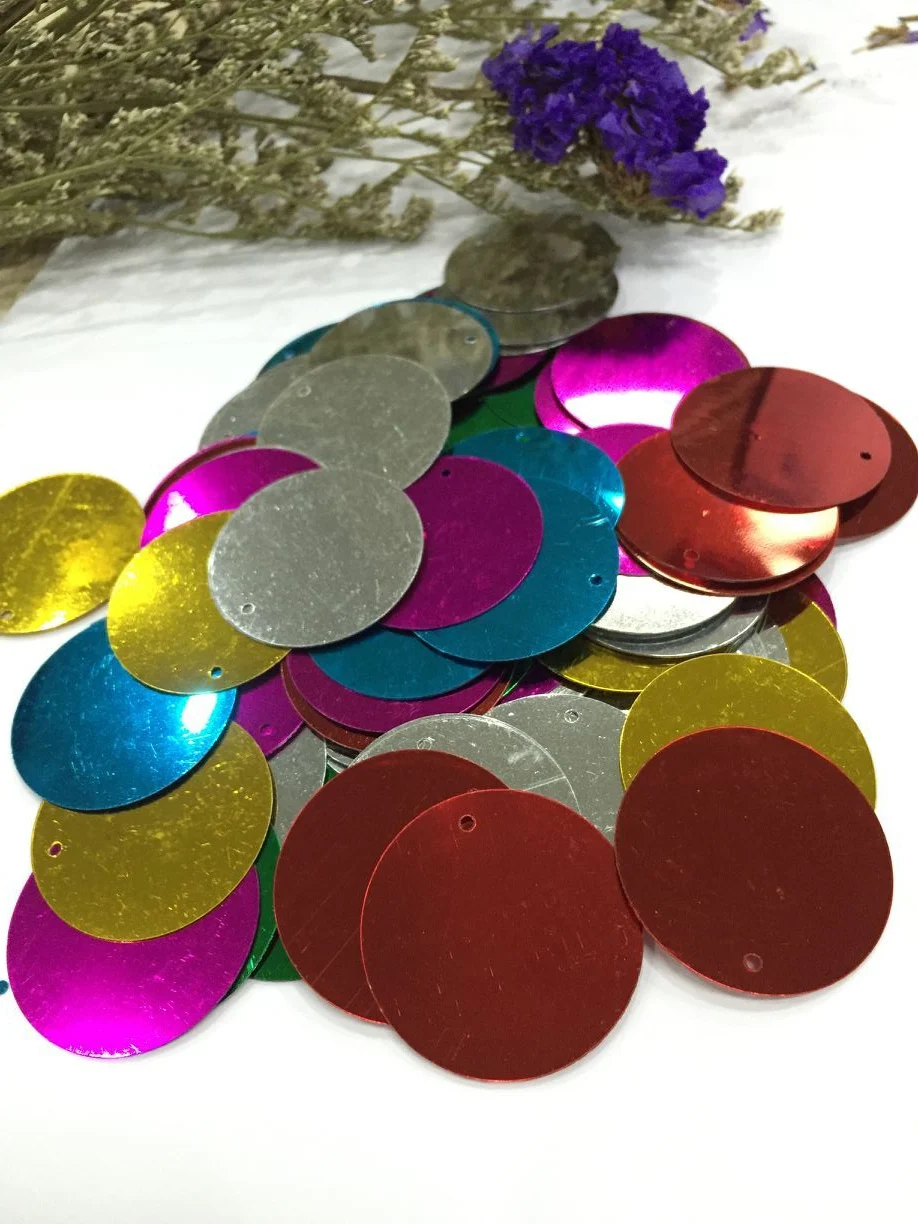 50g Large Round Sequins 30mm PVC Sequin Flat Round Paillette Decoration Side Hole For Dancing Dress Mix Colors Confetti
50g Large Round Sequins 30mm PVC Sequin Flat Round Paillette Decoration Side Hole For Dancing Dress Mix Colors Confetti