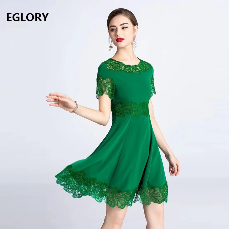 Slim Fit & Flare Dress 2019 Summer Style Women Sexy Sheer Lace Patchwork Short Sleeve Elegant Party Green Dark Blue Dress
Slim Fit & Flare Dress 2019 Summer Style Women Sexy Sheer Lace Patchwork Short Sleeve Elegant Party Green Dark Blue Dress