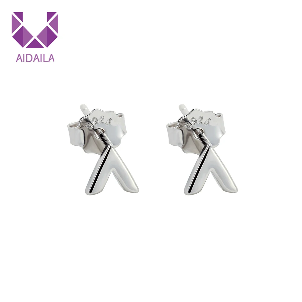 AIDAILA Fashion Letter V Silver Earrings 100% 925 Sterling Silver Stud Earrings For Women Jewelry Pendientes Brincos
AIDAILA Fashion Letter V Silver Earrings 100% 925 Sterling Silver Stud Earrings For Women Jewelry Pendientes Brincos