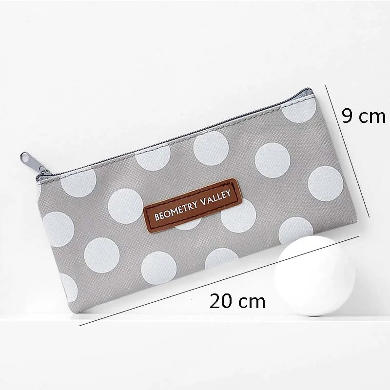 24 pcs/lot Dot Lattice Pencil Case Cute Canvas pencil bag Stationery Pouch for kids gift School Supplies Zakka escolar
24 pcs/lot Dot Lattice Pencil Case Cute Canvas pencil bag Stationery Pouch for kids gift School Supplies Zakka escolar