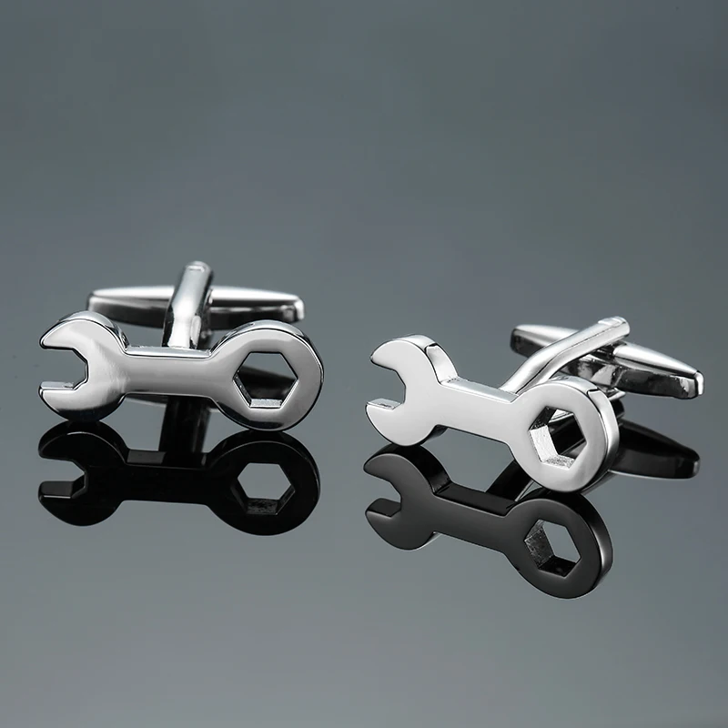 DY The new high quality brass gadget Silvery Cufflinks wrench Men's French shirt Cufflinks free shipping
DY The new high quality brass gadget Silvery Cufflinks wrench Men's French shirt Cufflinks free shipping